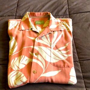 Tommy Bahama floral leaf pattern